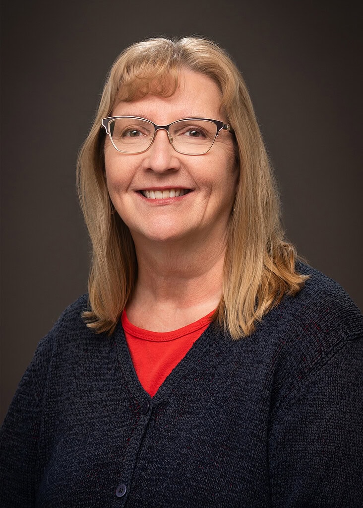 Dr. Lynette Lamp